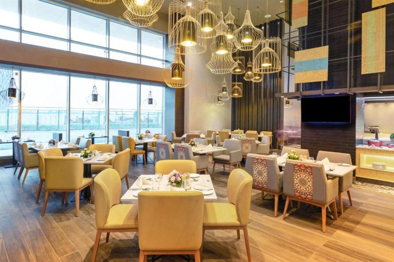 Grand Mercure Ahmedabad Gift City - An Accor Hotels Brand Gandhinagar Exterior foto
