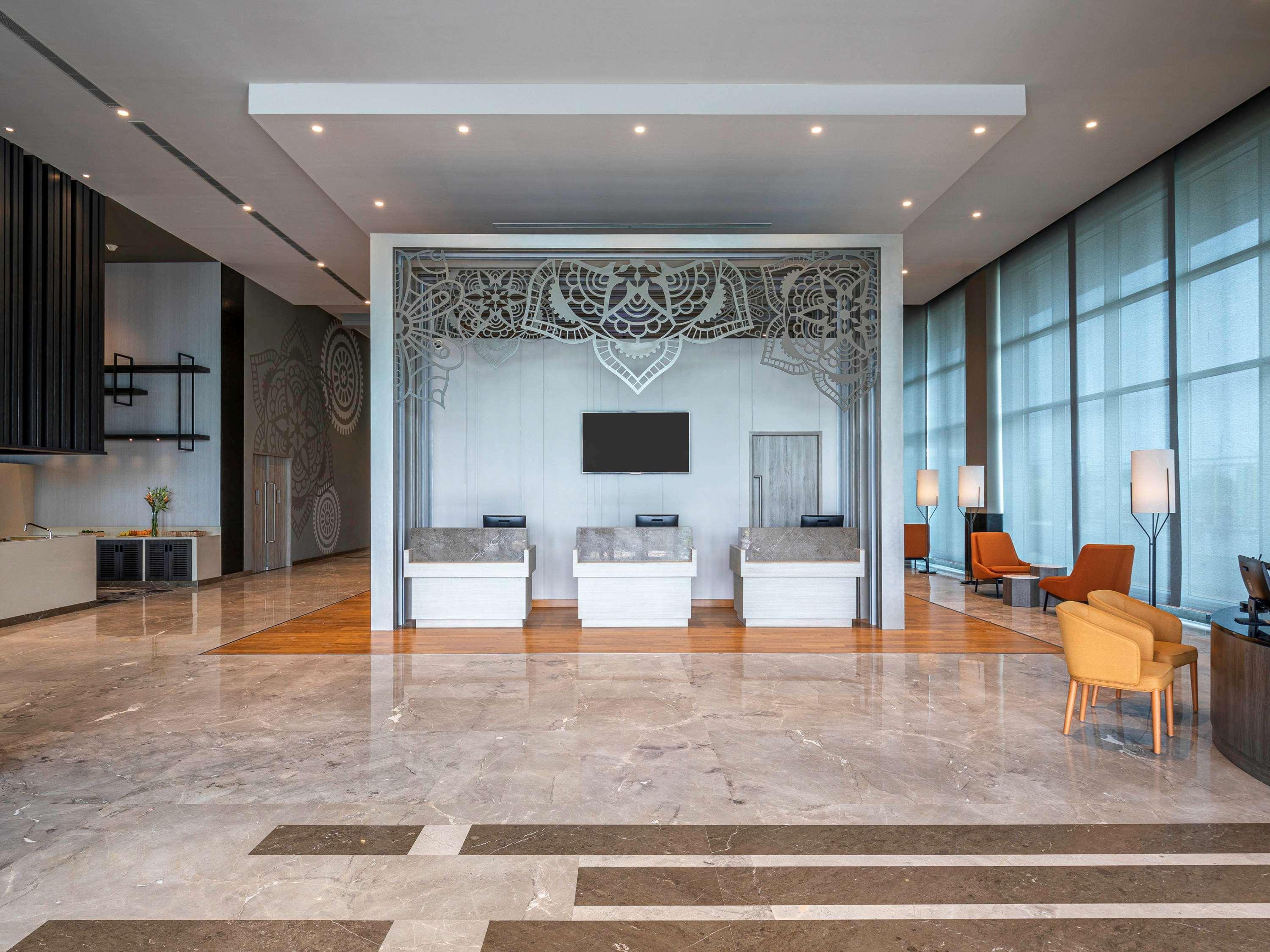 Grand Mercure Ahmedabad Gift City - An Accor Hotels Brand Gandhinagar Exterior foto