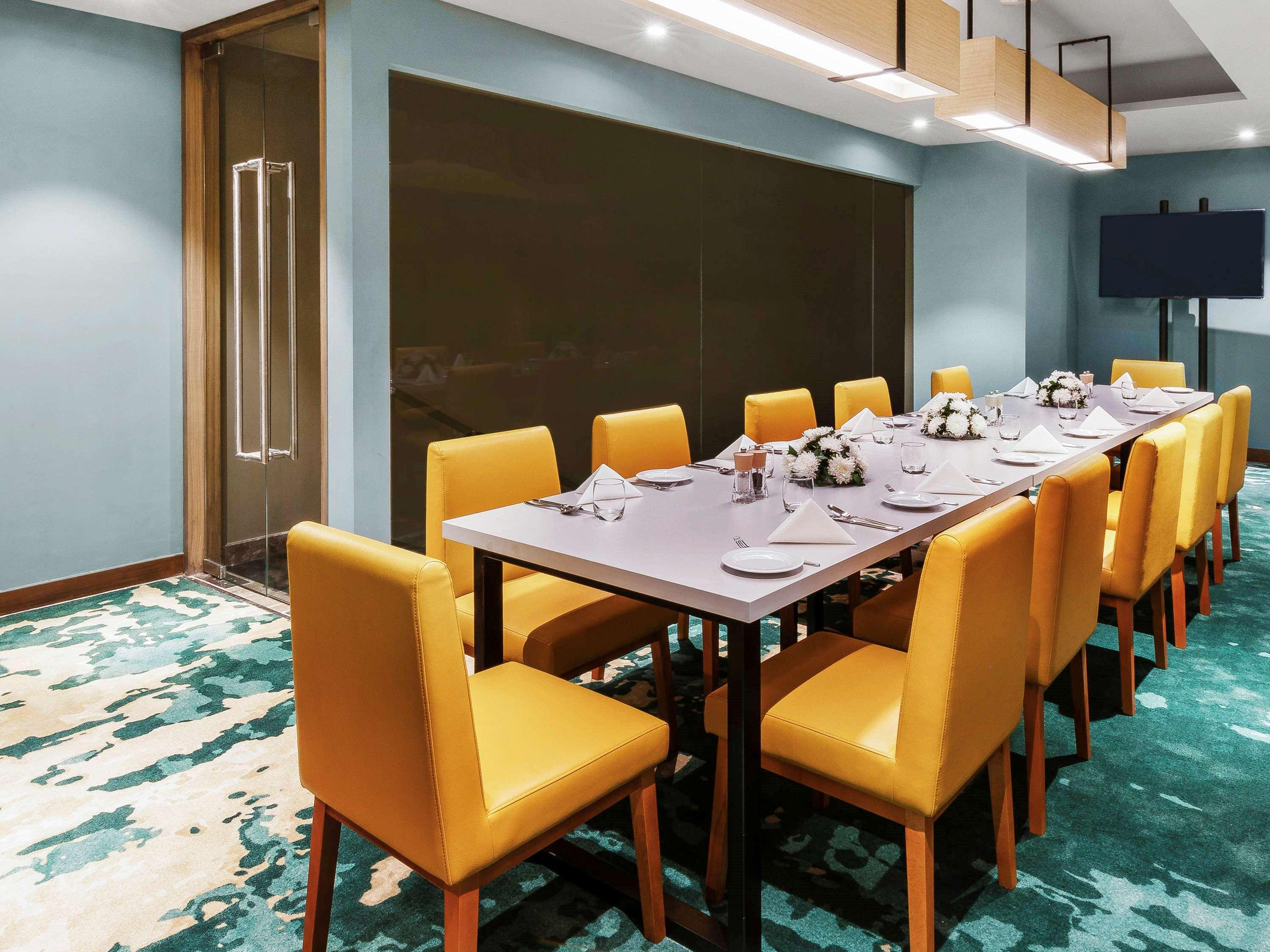 Grand Mercure Ahmedabad Gift City - An Accor Hotels Brand Gandhinagar Exterior foto