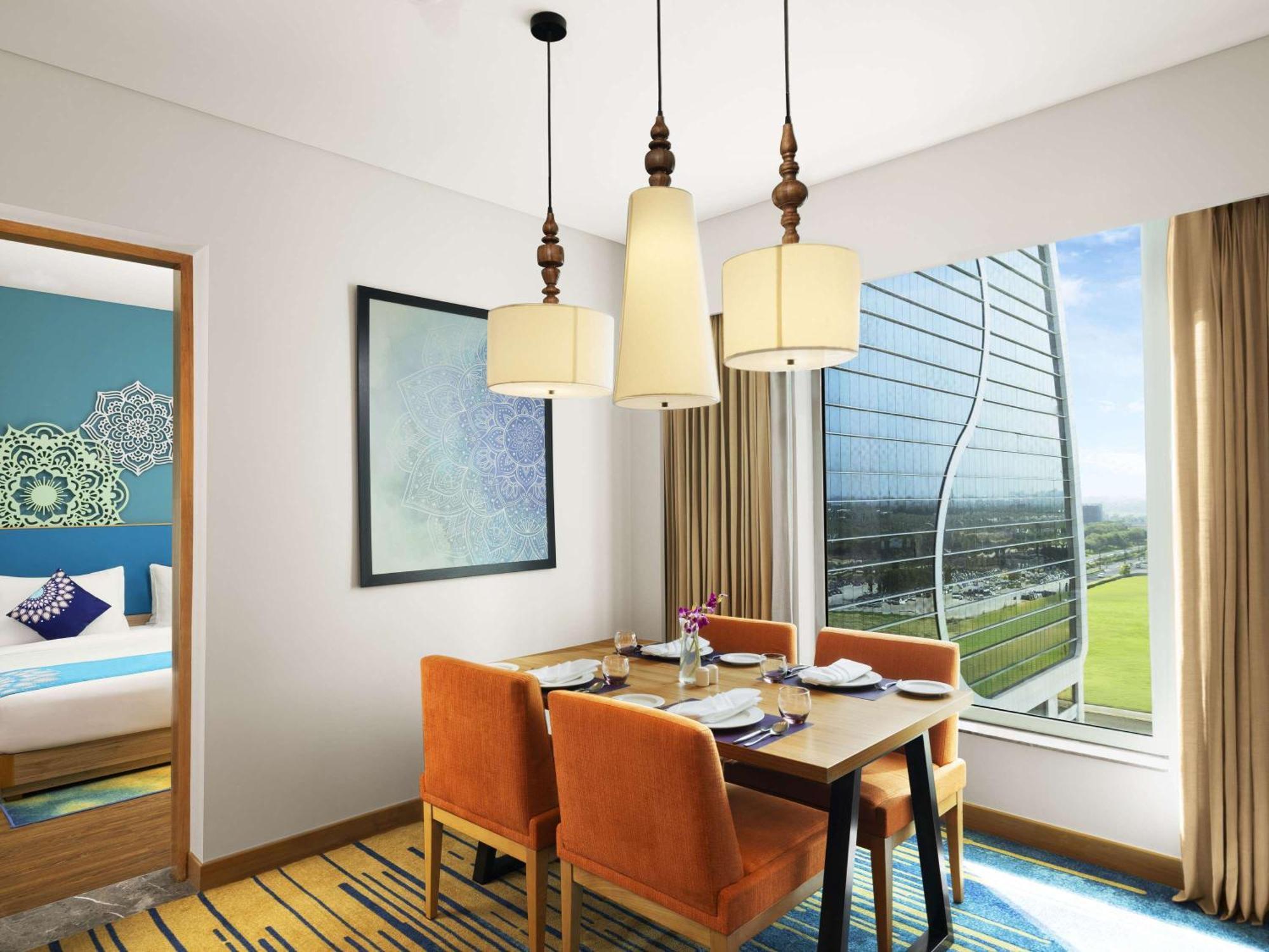 Grand Mercure Ahmedabad Gift City - An Accor Hotels Brand Gandhinagar Exterior foto